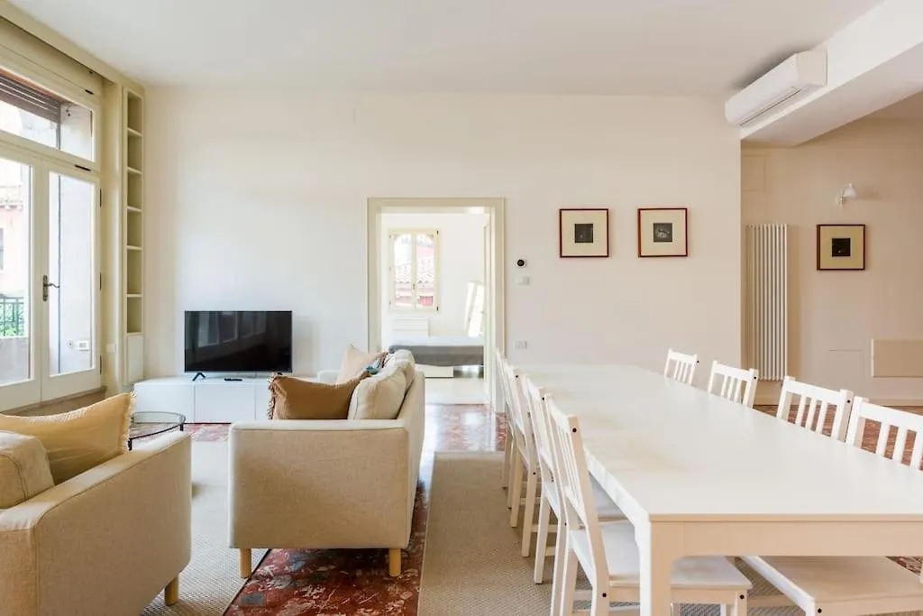 Apartment Ferienwohnung San Felice Elegant Venedig Italien